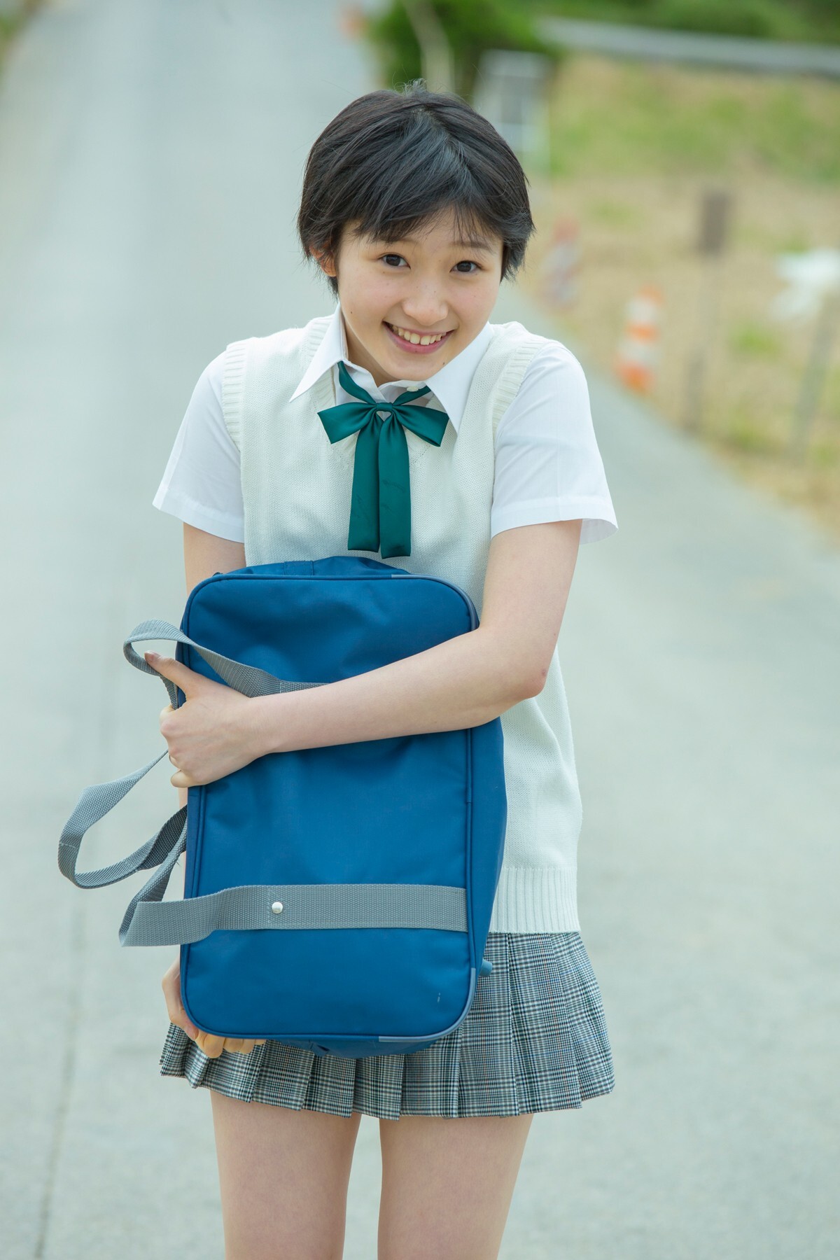 [Hello! Project Digital Books]2015.10 No.135 Karin Miyamoto 宮本佳林