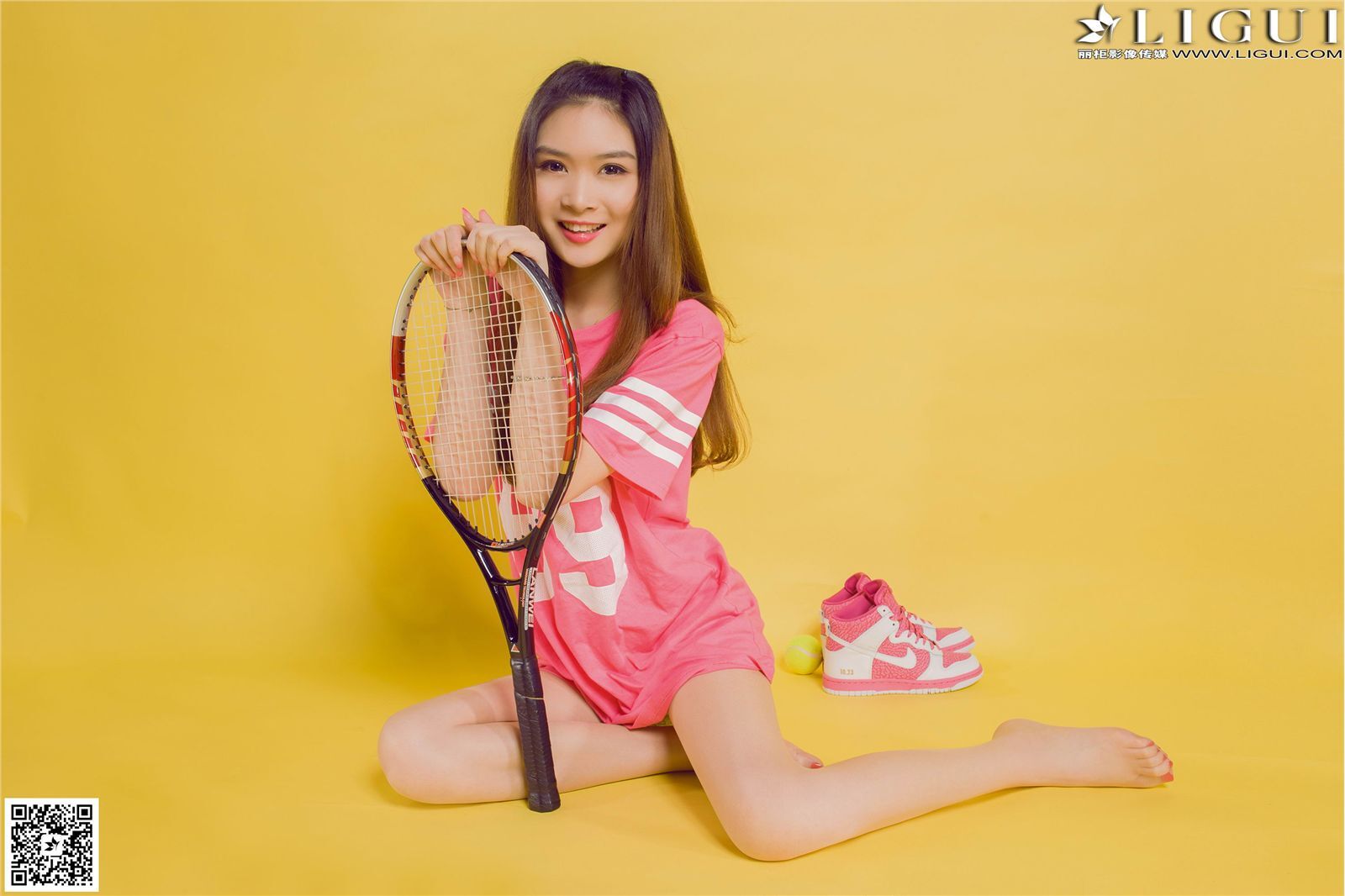 [Ligui丽柜]2014.11.15 网络丽人 Model 允儿