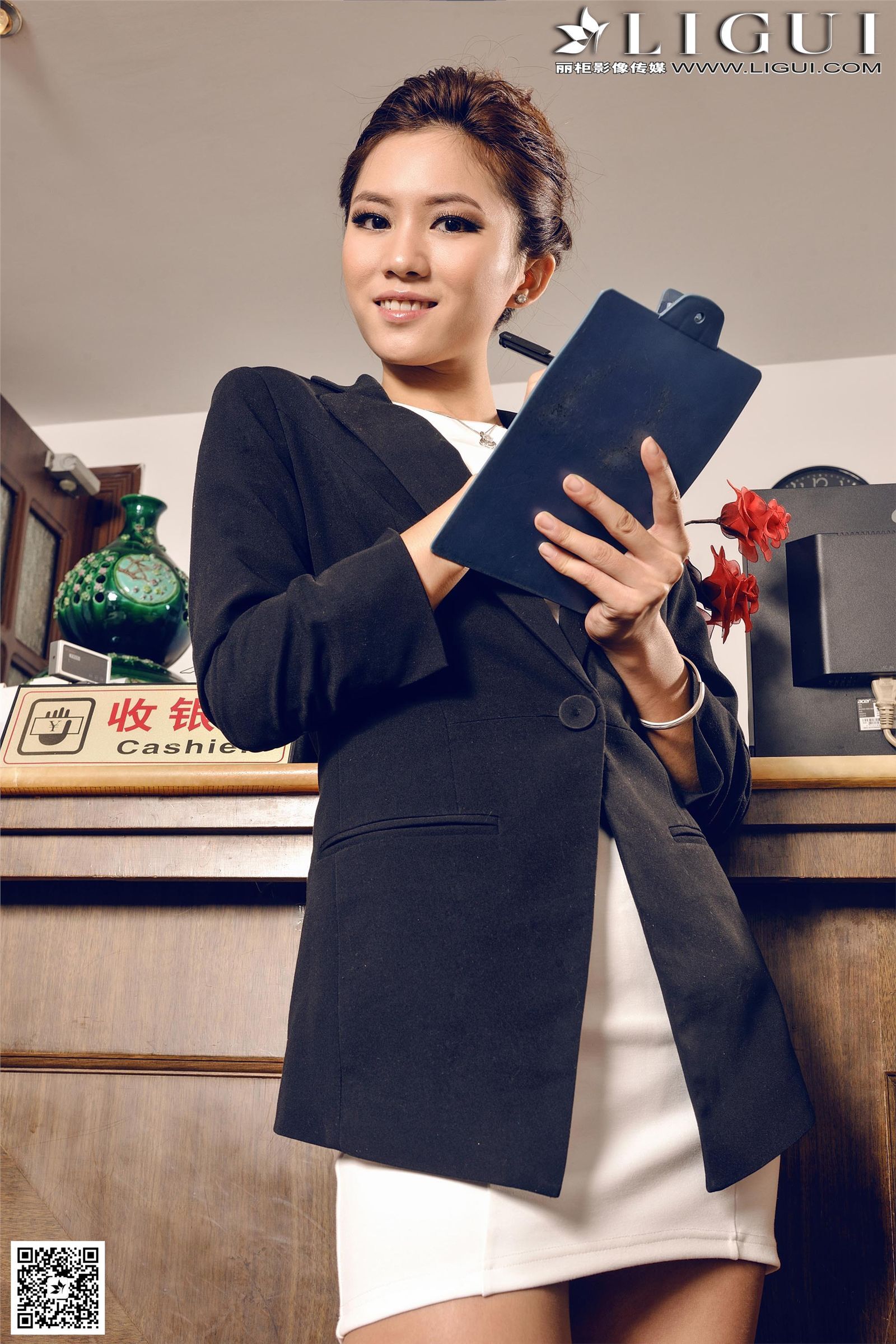 [Ligui丽柜]2014.12.08 网络丽人 Model 安娜