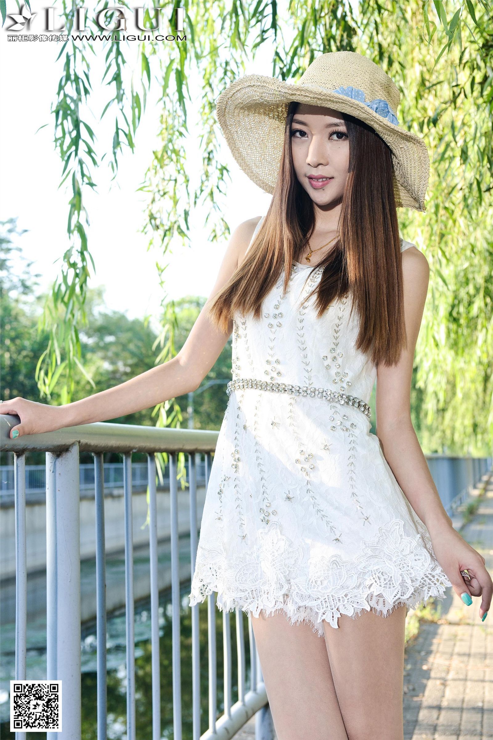 [Ligui丽柜]2015.05.02 网络丽人 Model 文欣