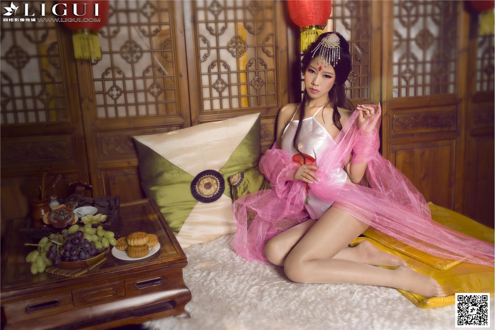 [Ligui丽柜]2015.09.26 时尚写真 Model 语寒&然然