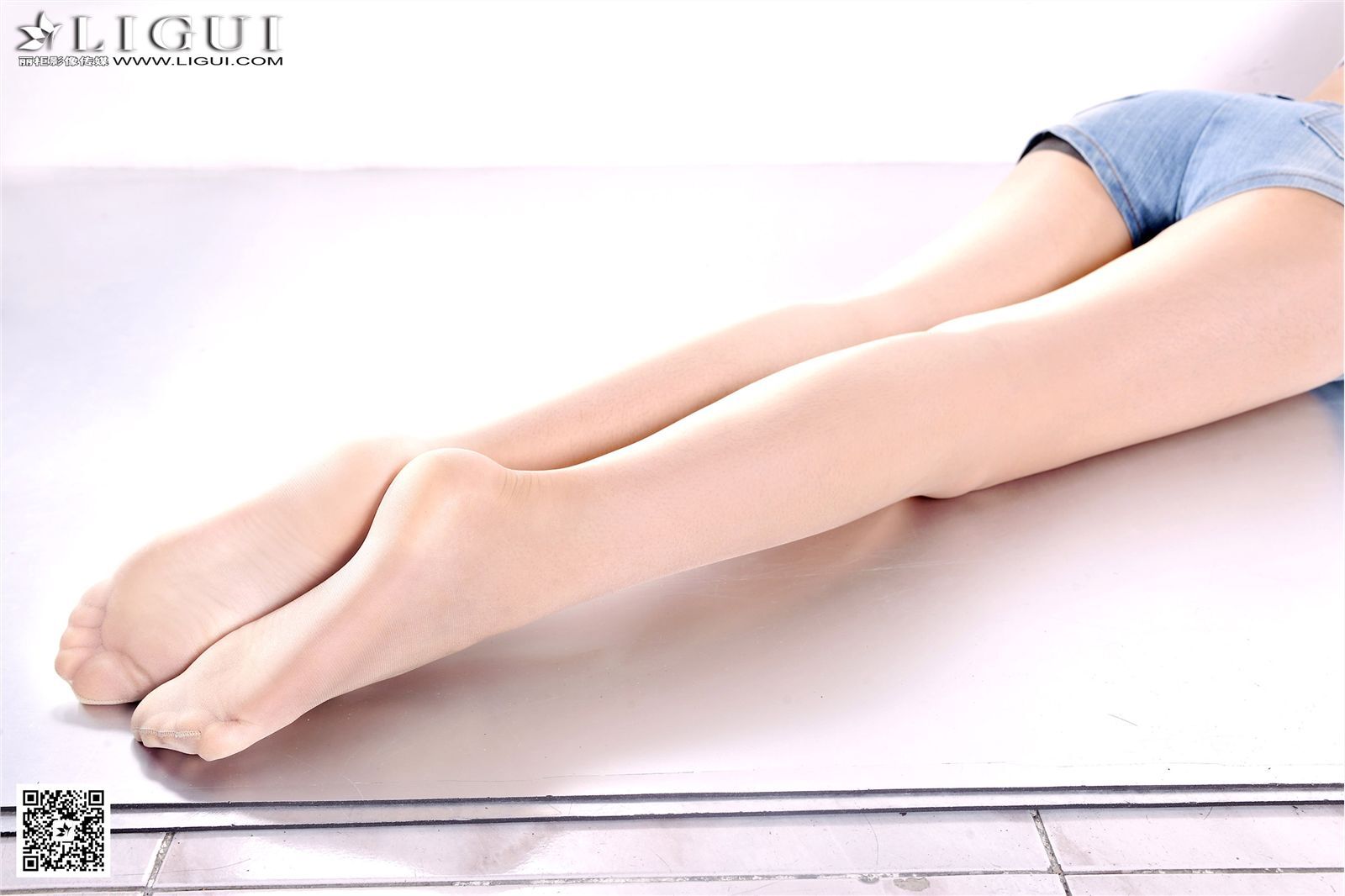 [Ligui丽柜]2016.02.27 网络丽人 Model 允儿