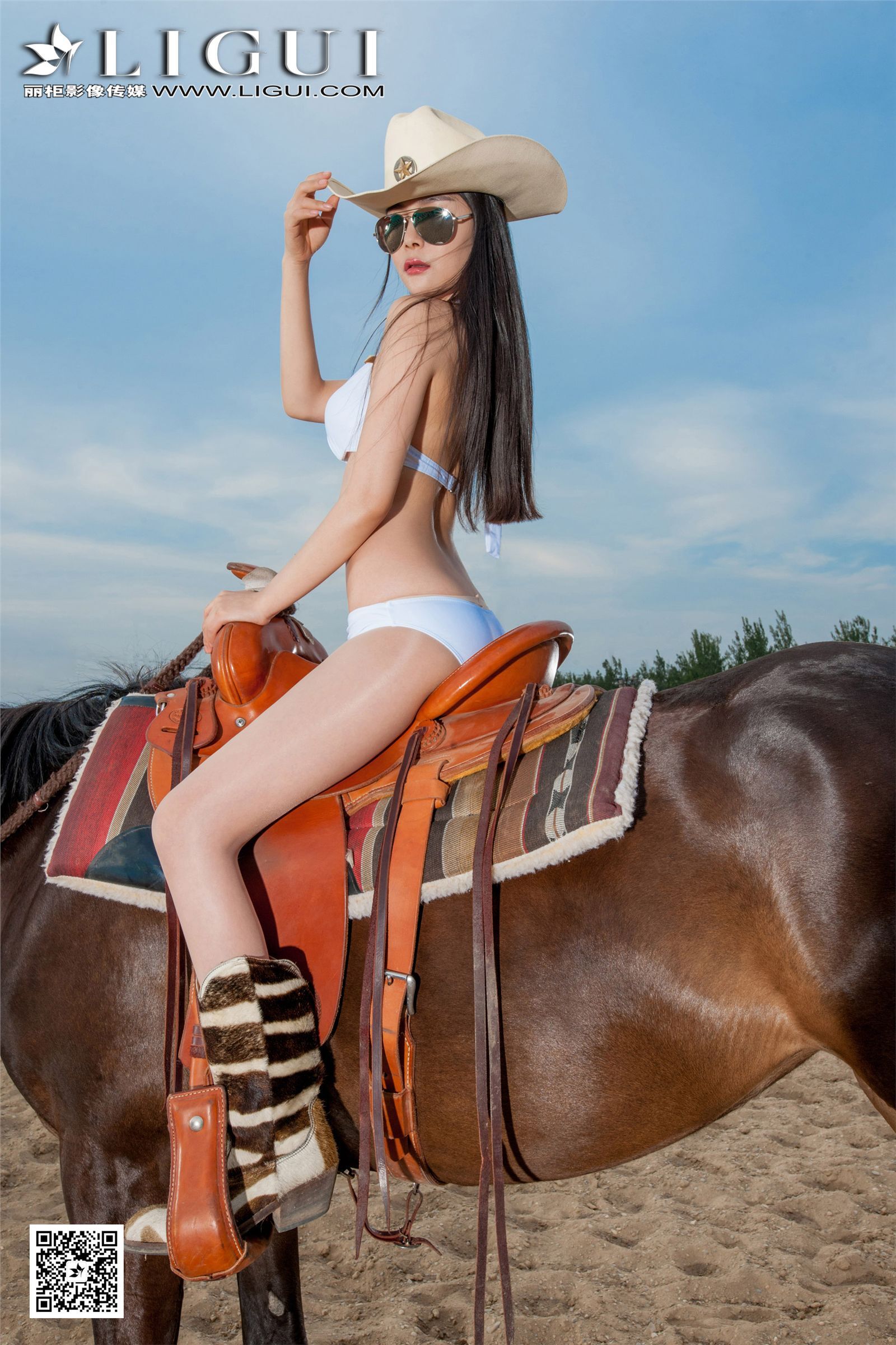 [Ligui丽柜]2016.06.21 网络丽人 Model Kitty