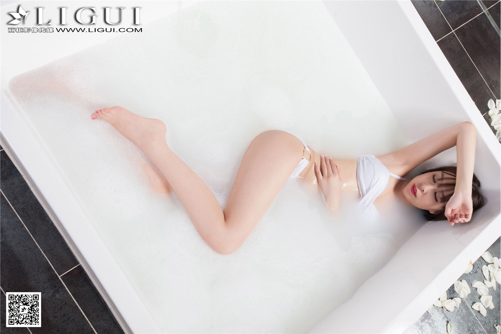 ligui 2016.07.09 Model Vivky