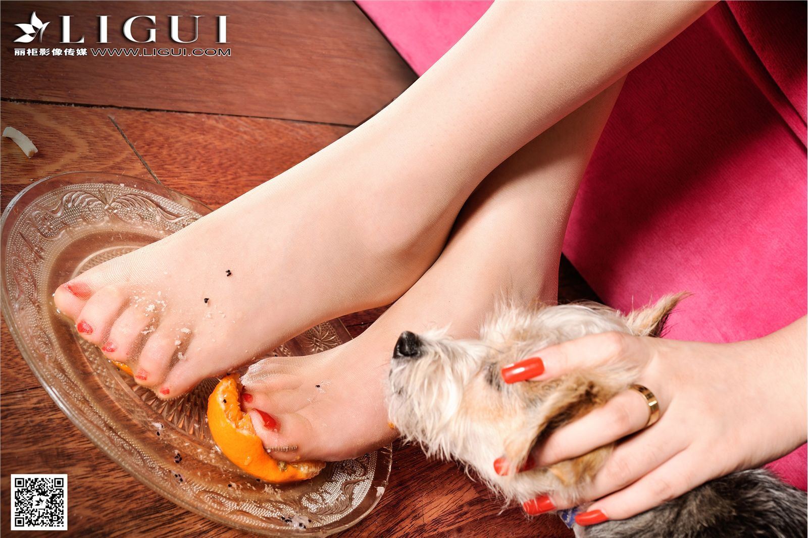 丽柜另类视觉 2016-10-09 第083期 MODEL允儿