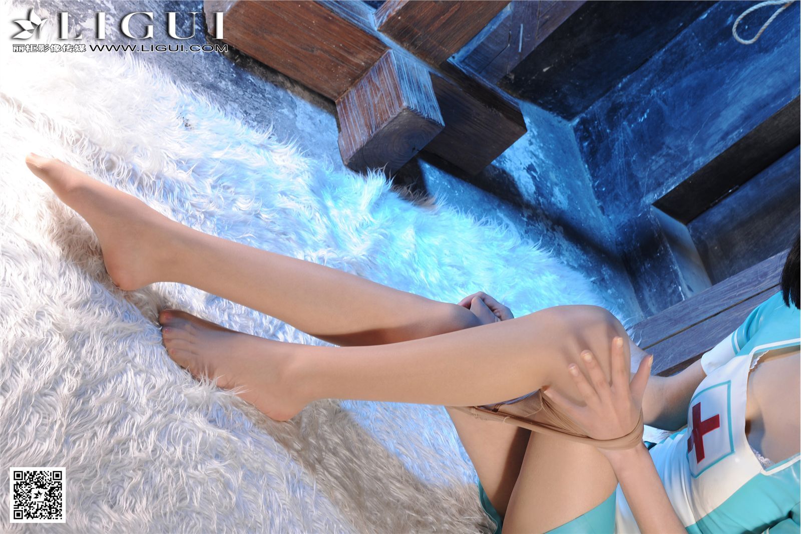 [Ligui丽柜]2017.04.30 网络丽人 Model 文欣