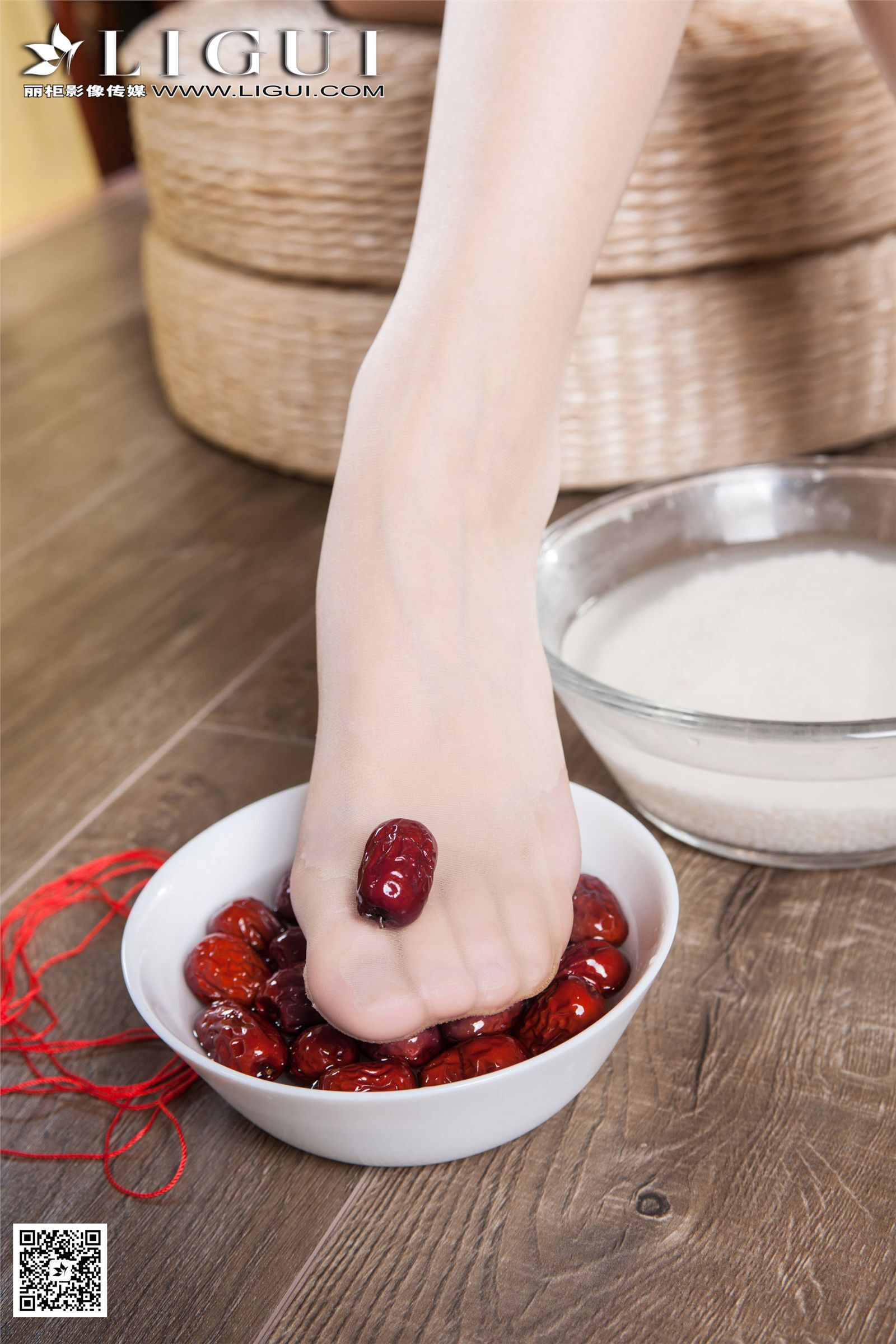 [Ligui丽柜]2017.06.05 网络丽人 Model 红烛