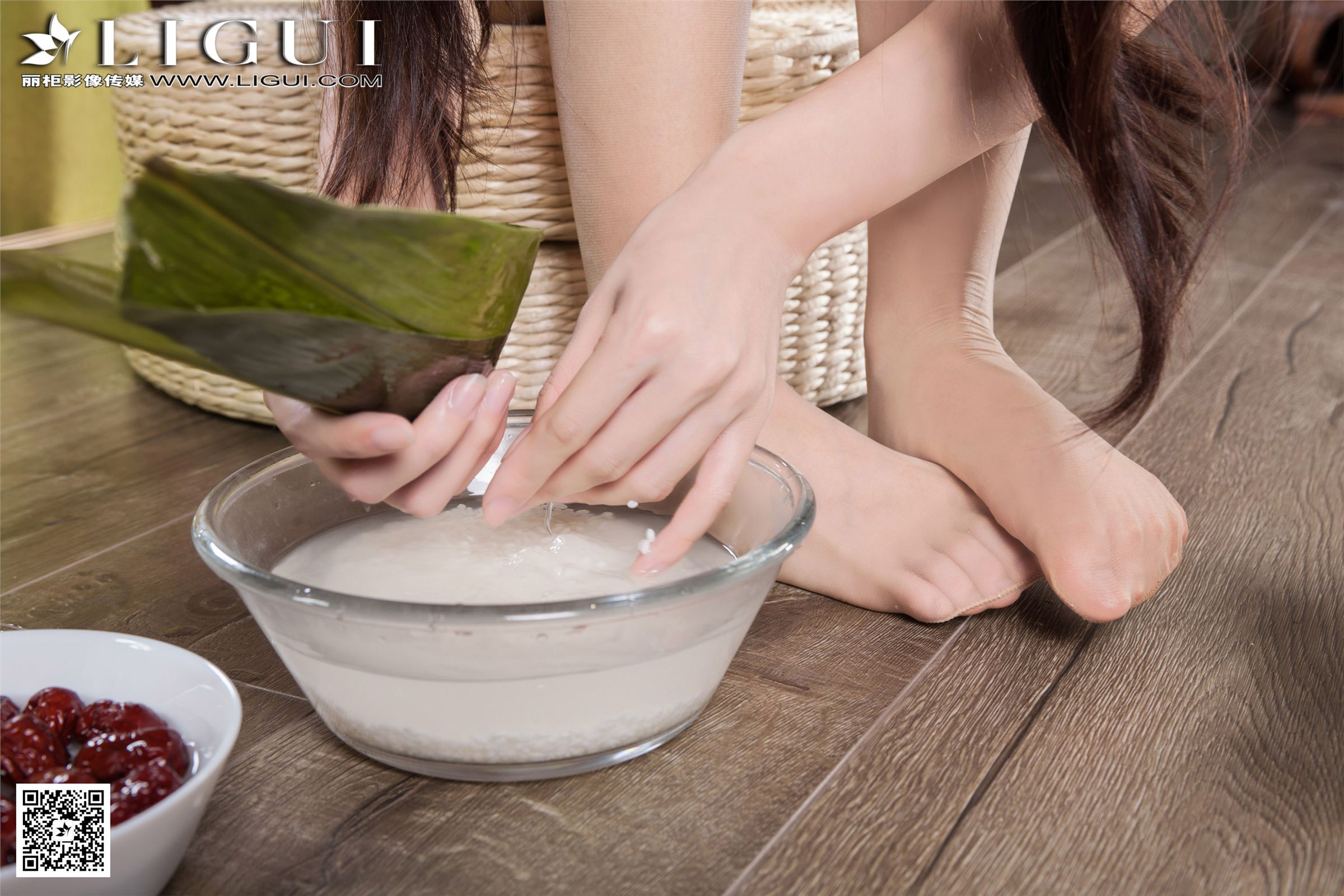 [Ligui丽柜]2017.06.05 网络丽人 Model 红烛