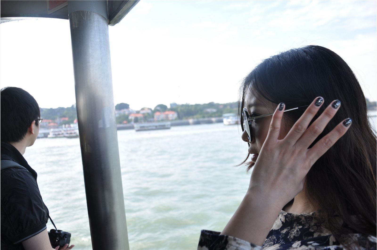 子顔2012.11.22(Y)私拍套图 林子颜散心