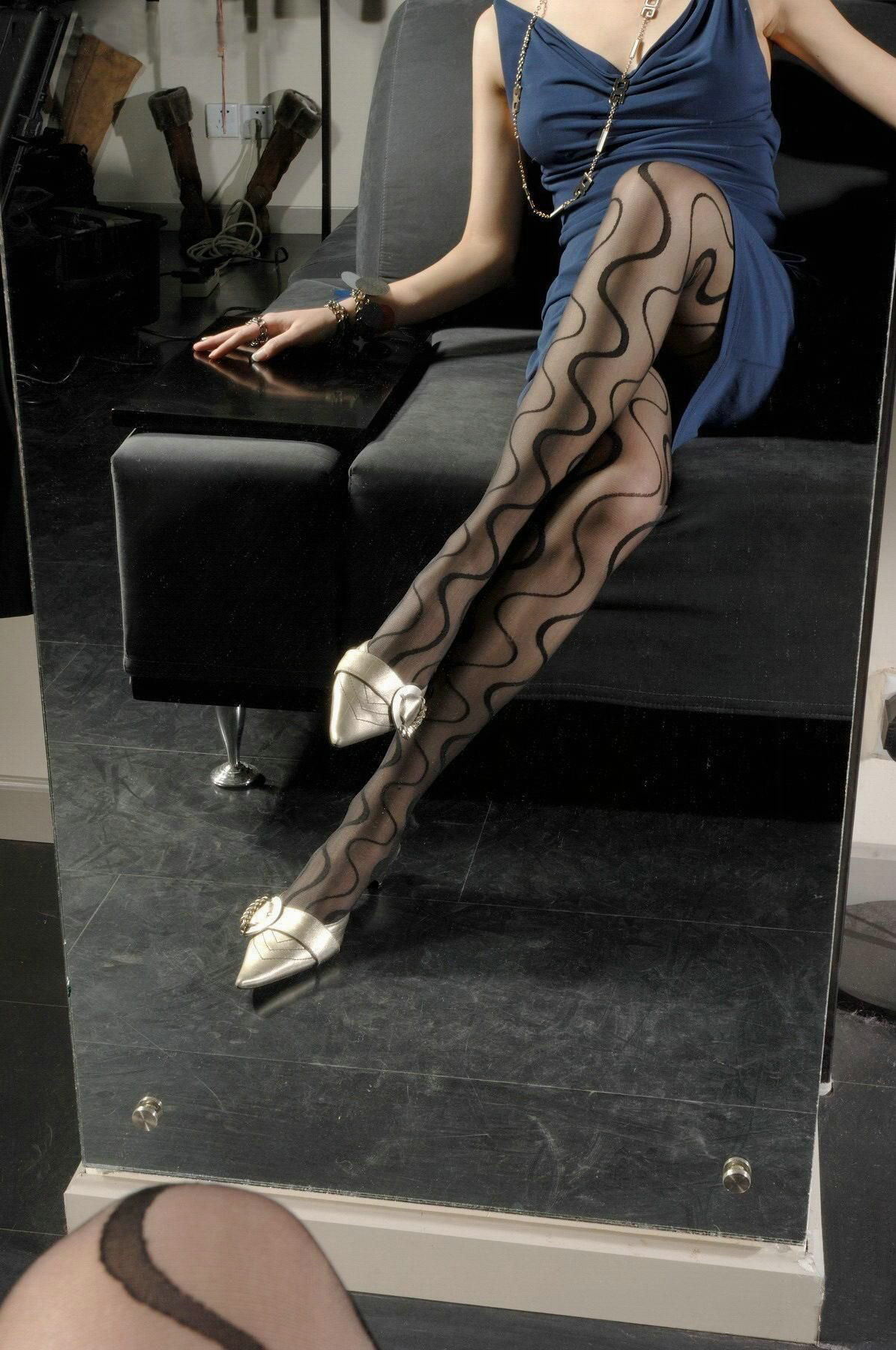 KELLY 妹妹逛街，谁来帮我做导购