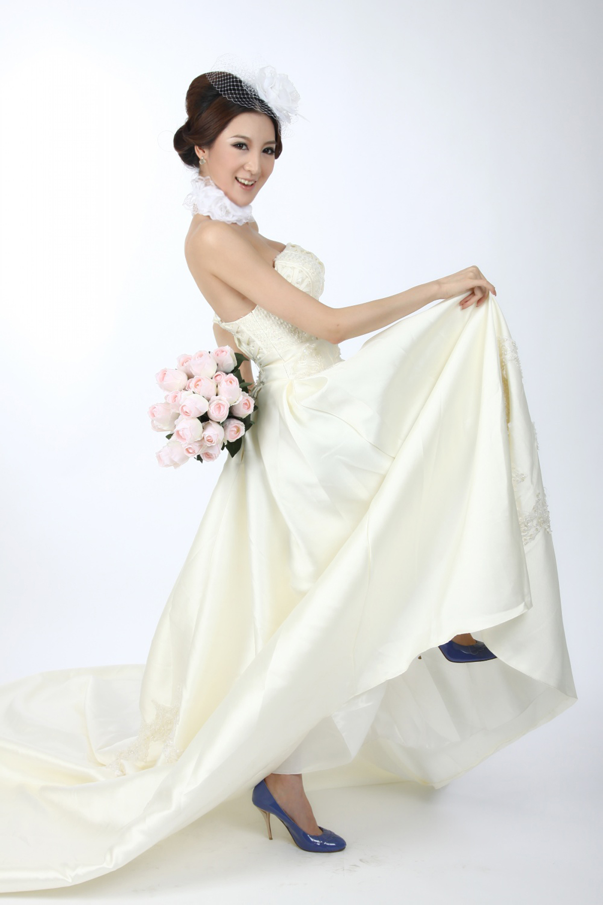 影视明星吴鑫桐YOYO黑色的狂野