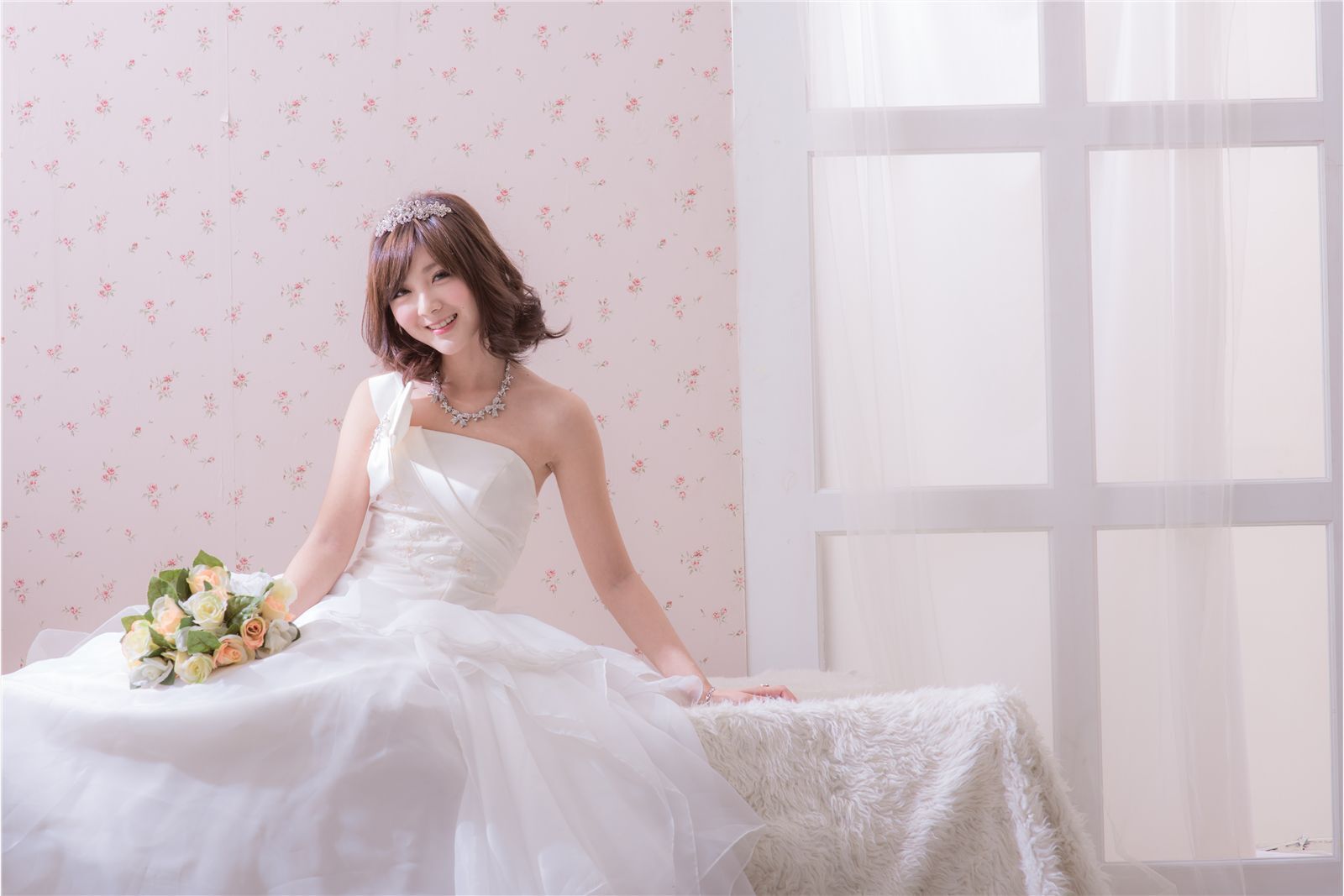 楊宜軒（Patty 小豬）婚纱唯美大片