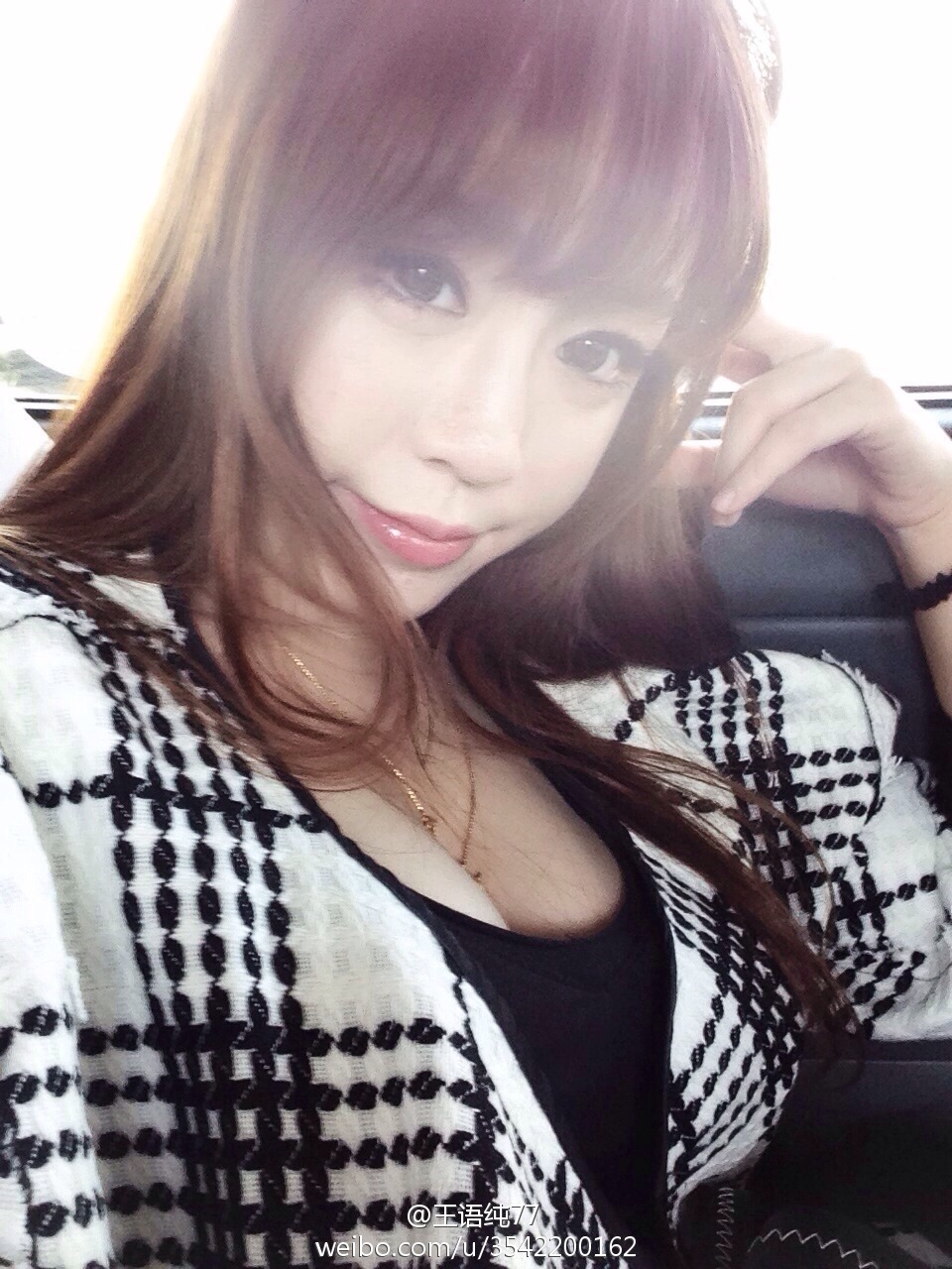 性感女神王语纯高清微博图片合集