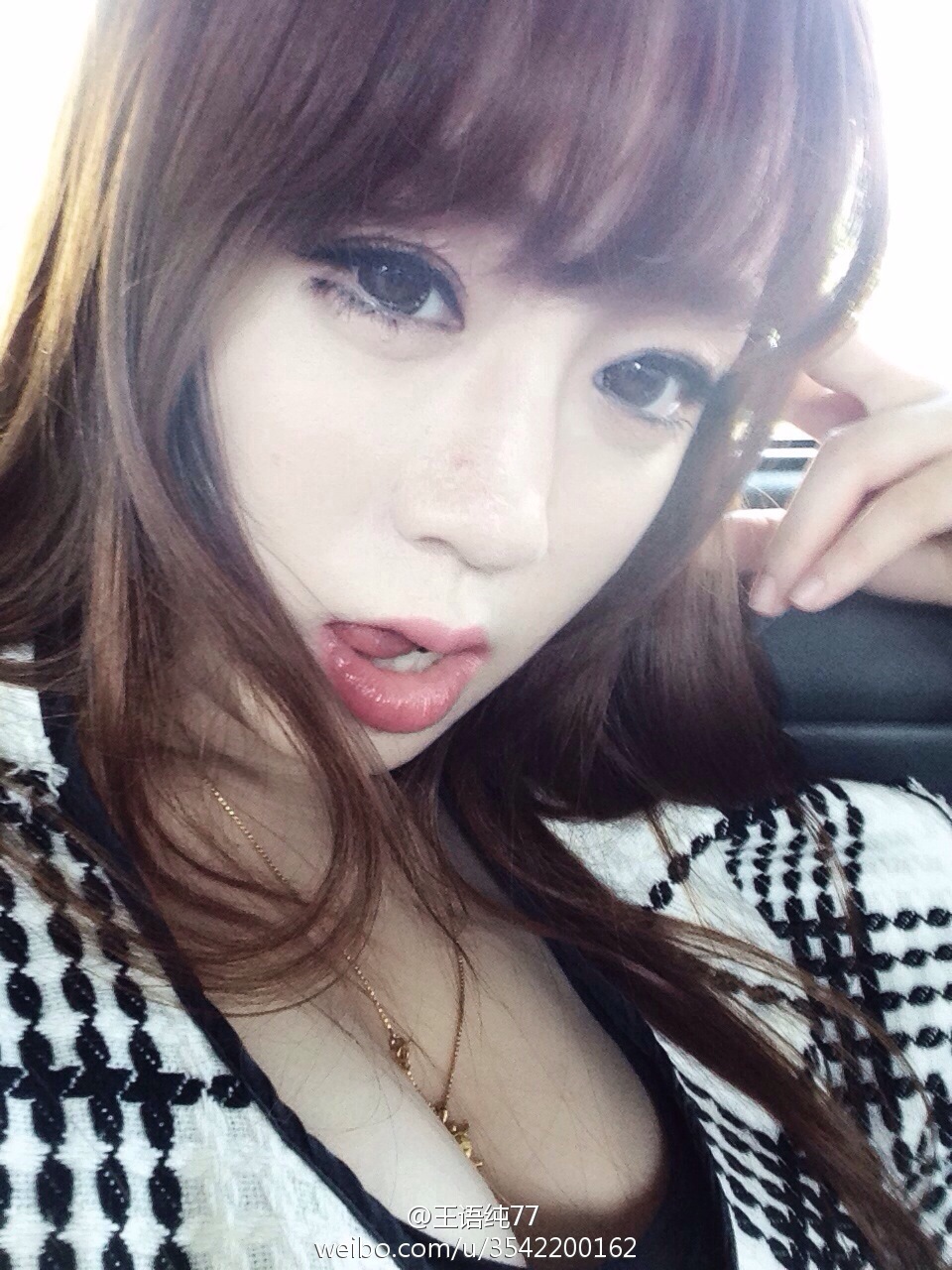 性感女神王语纯高清微博图片合集