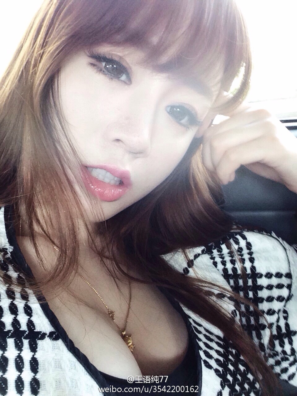 性感女神王语纯高清微博图片合集