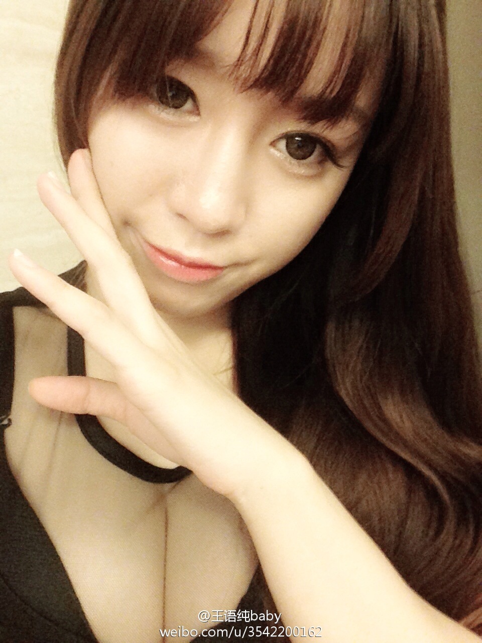 性感女神王语纯高清微博图片合集