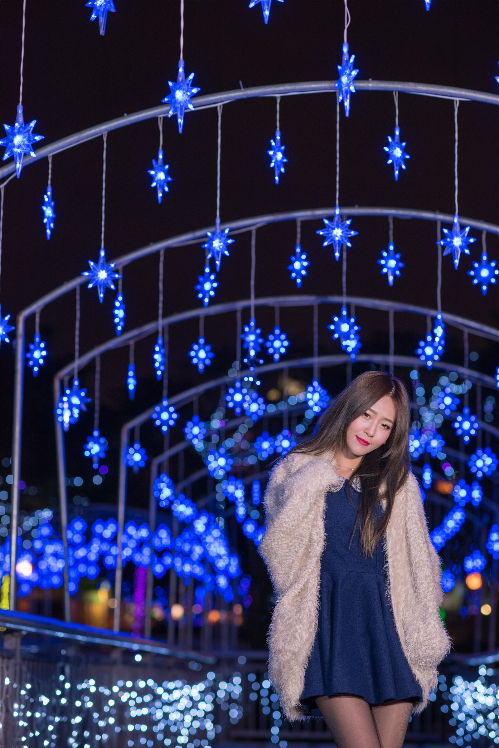 Beautyleg女神-小雪 Winnie新北欢乐耶诞城 圣诞夜拍超清合集