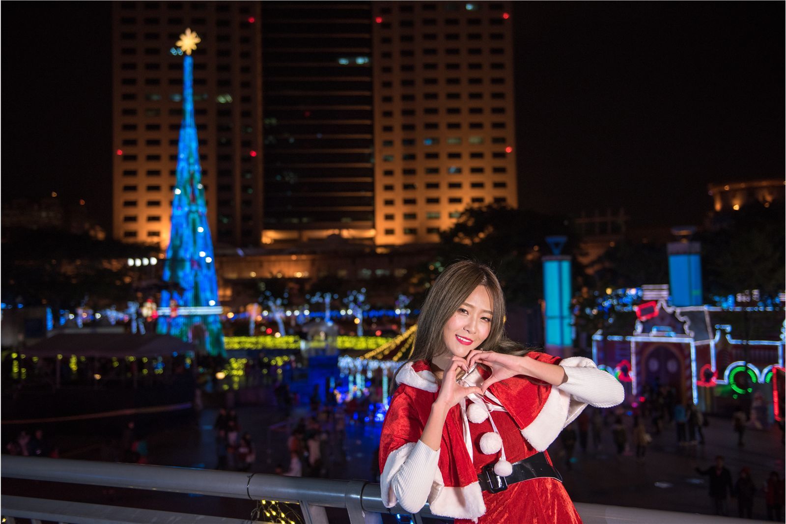 Beautyleg女神-小雪 Winnie新北欢乐耶诞城 圣诞夜拍超清合集