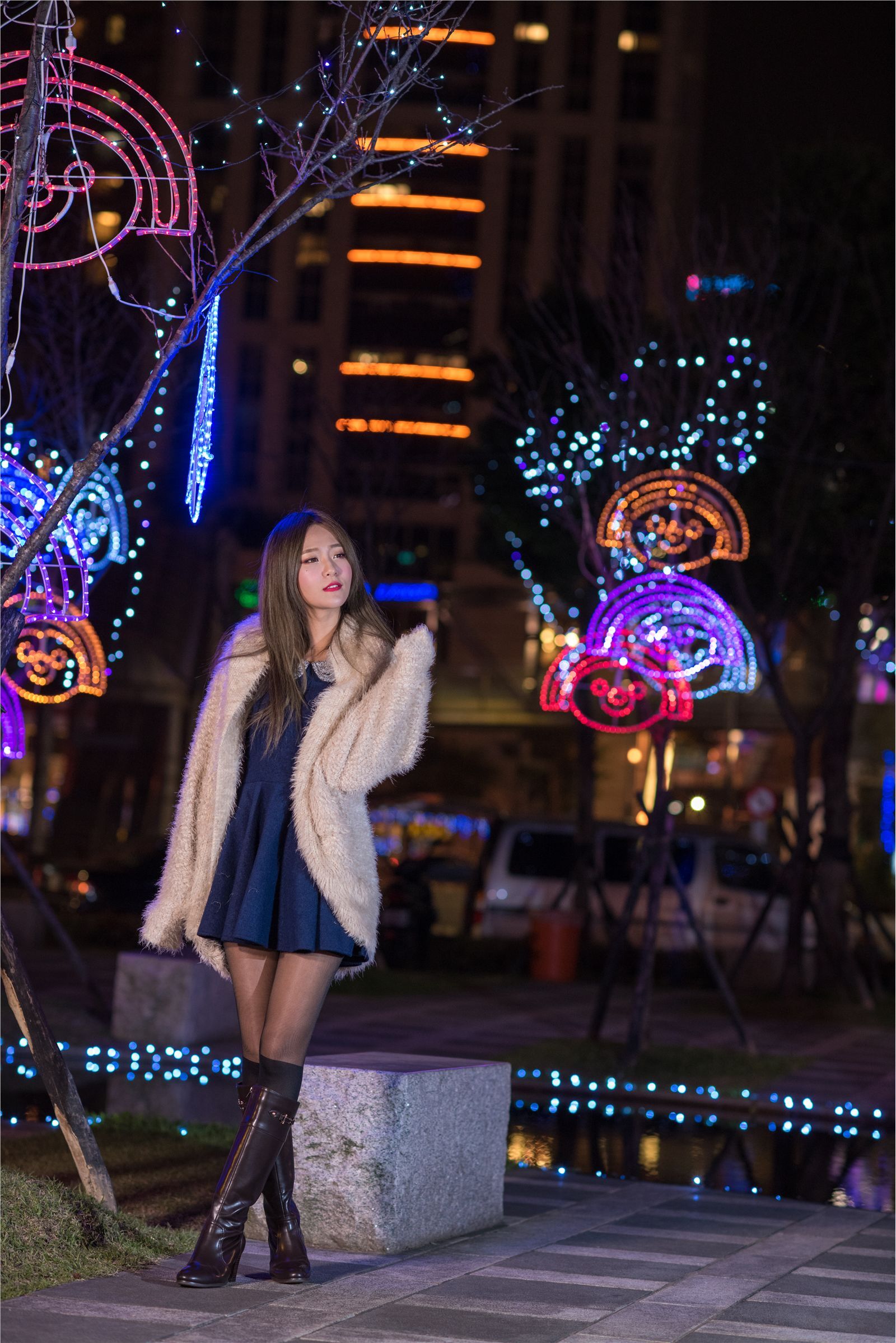 Beautyleg女神-小雪 Winnie新北欢乐耶诞城 圣诞夜拍超清合集