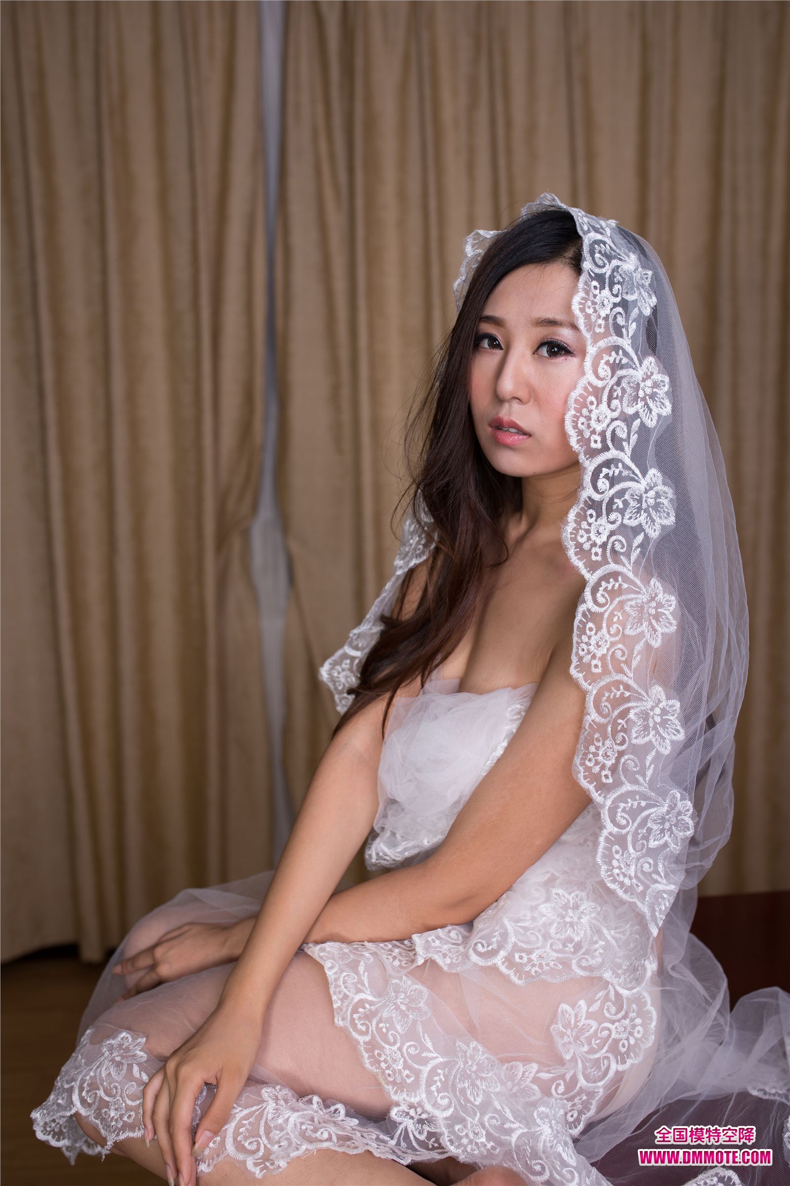 【名模网】2014第2期 女神文文私房大片