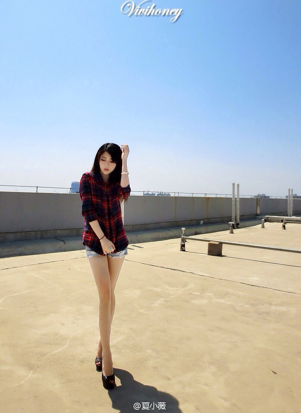 CJ最美主持夏小薇图集