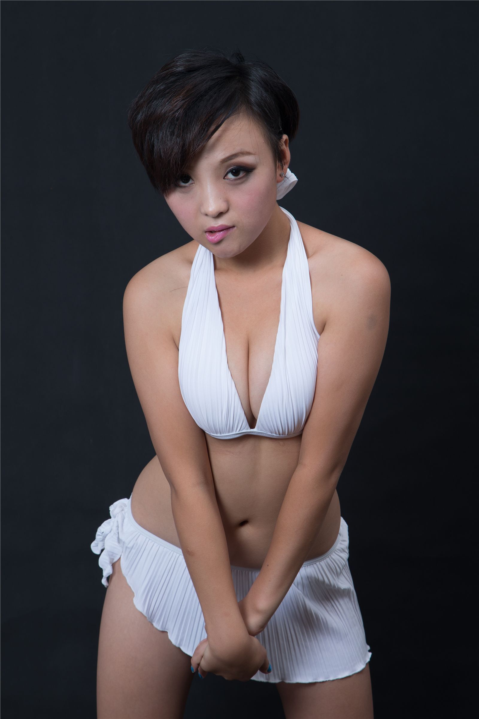 [大名模网]2015第7期女神牛妞房大片