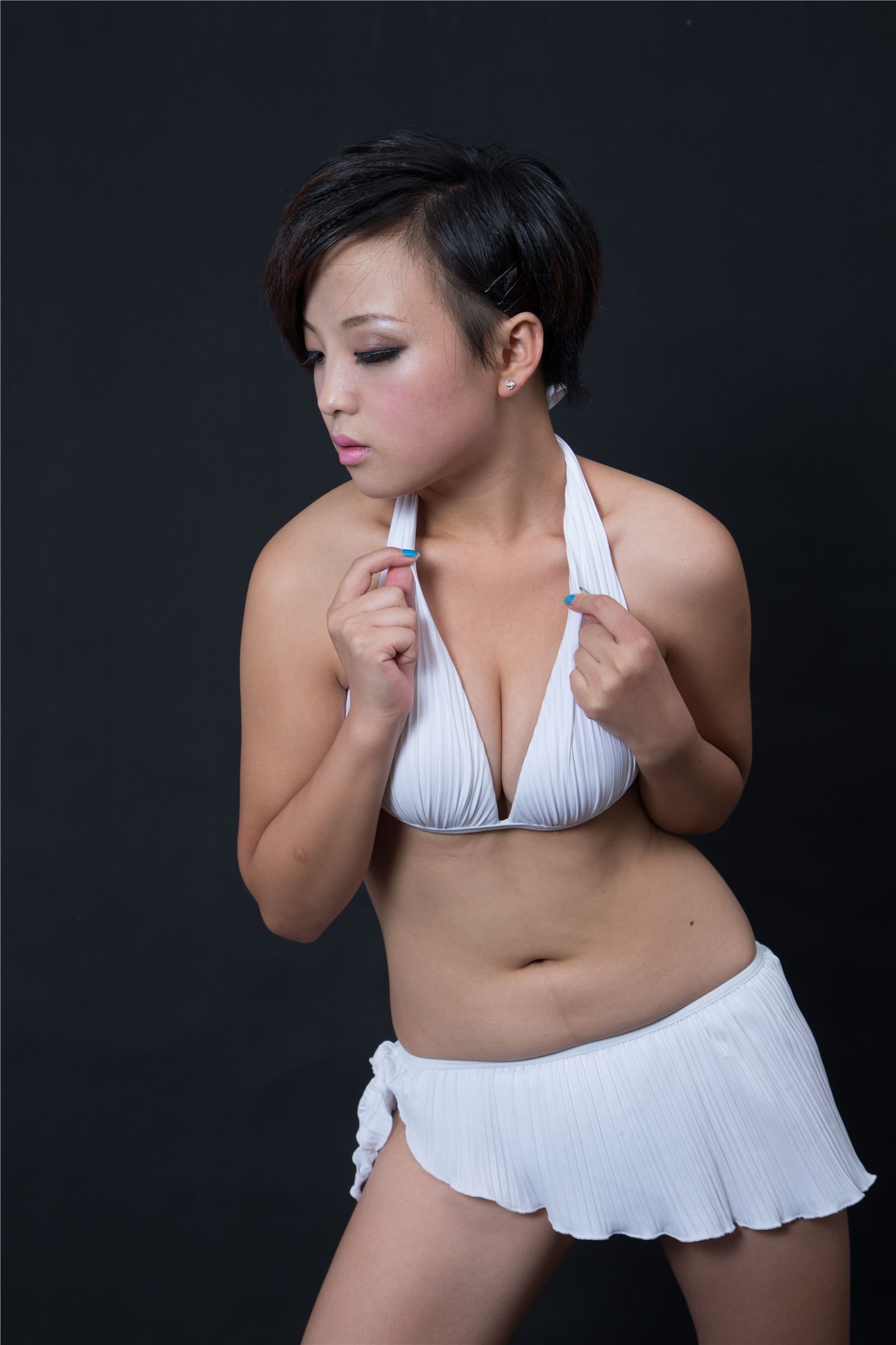 [大名模网]2015第7期女神牛妞房大片