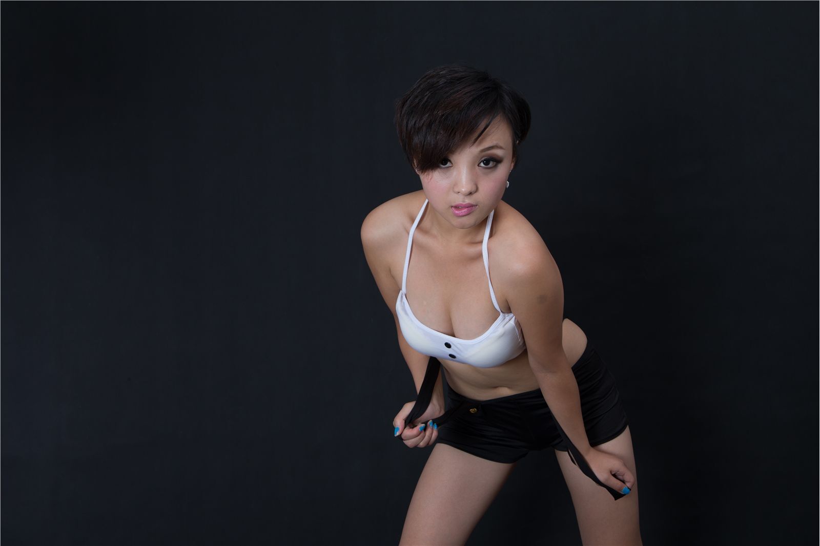 [大名模网]2015第7期女神牛妞房大片