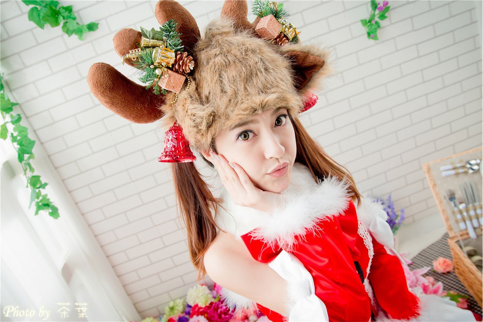 极品台湾正妹高材生李思娴卖萌圣诞装