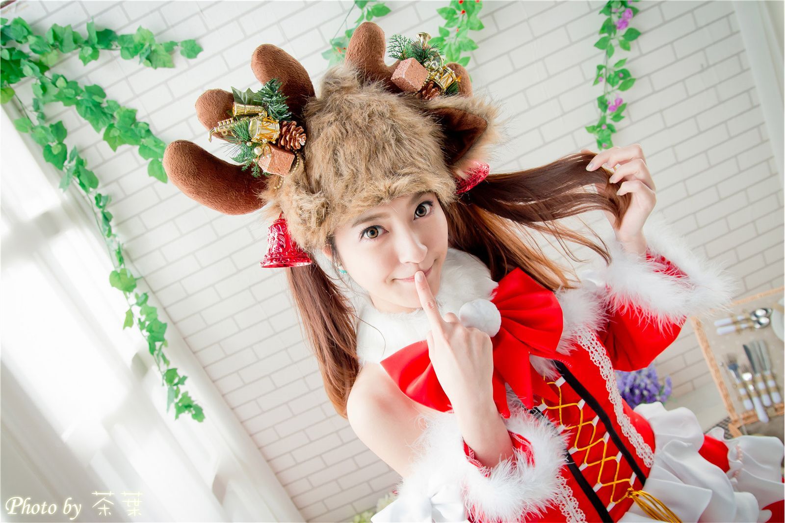 极品台湾正妹高材生李思娴卖萌圣诞装