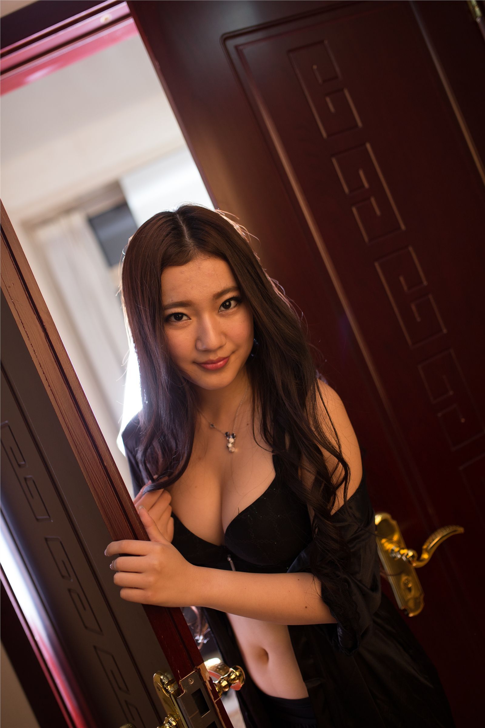 【名模秀】2015第6期 女神张巍腾私房大片