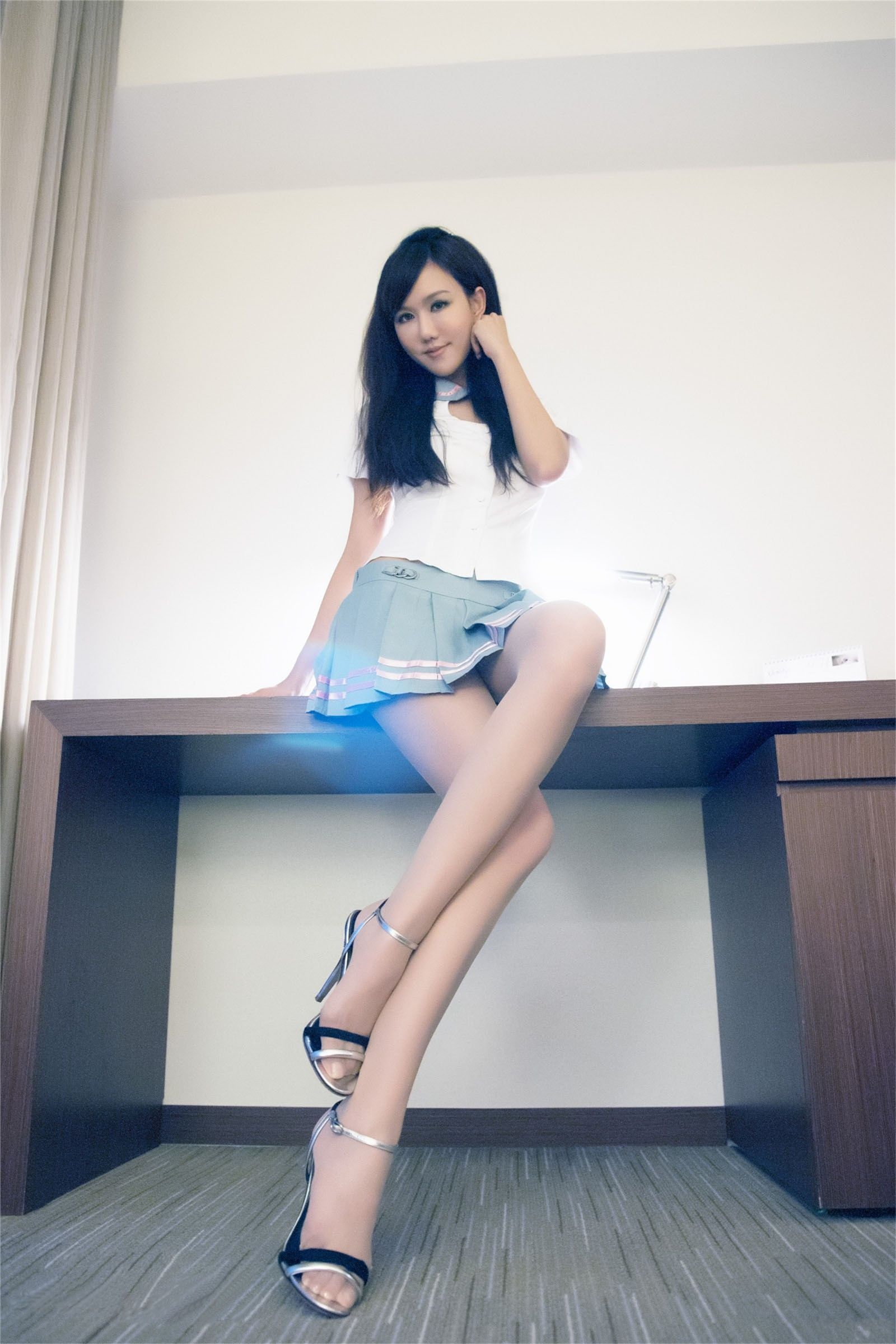 Beautyleg女神Sara 林瑞瑜 室拍写真