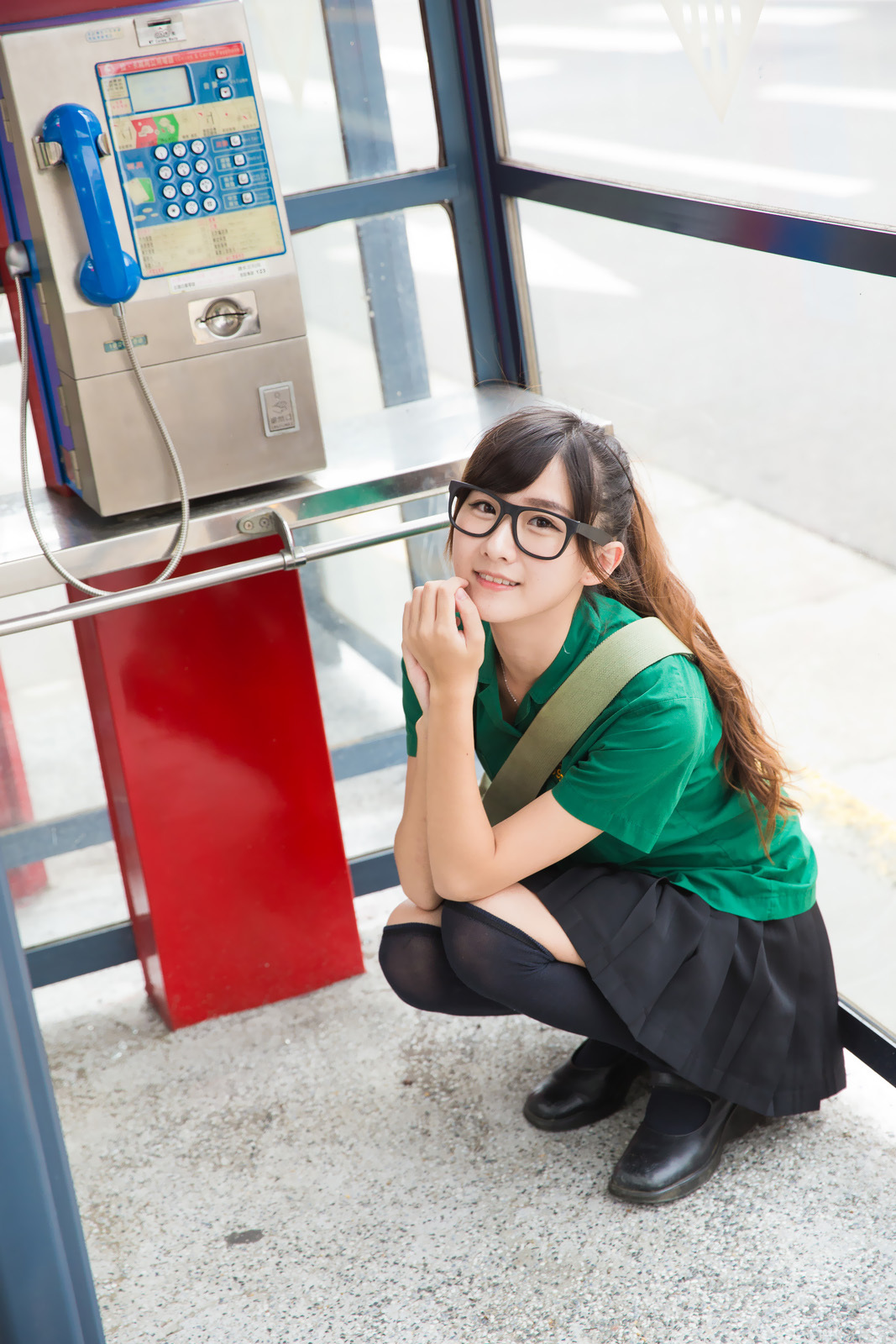 可爱清纯美女李思娴-北一女中制服外拍