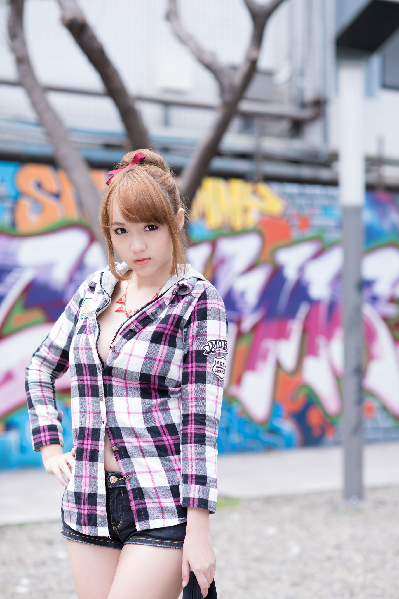 台湾性感美女黄镫娴信义外拍