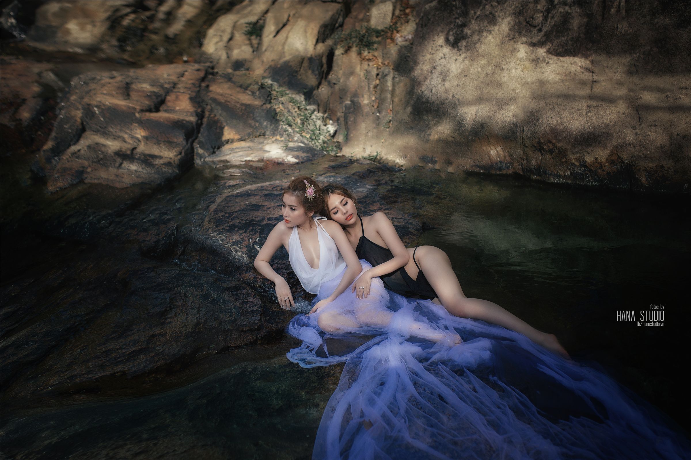 越南名模Thuy Nga Phm 越南陶瓷写真