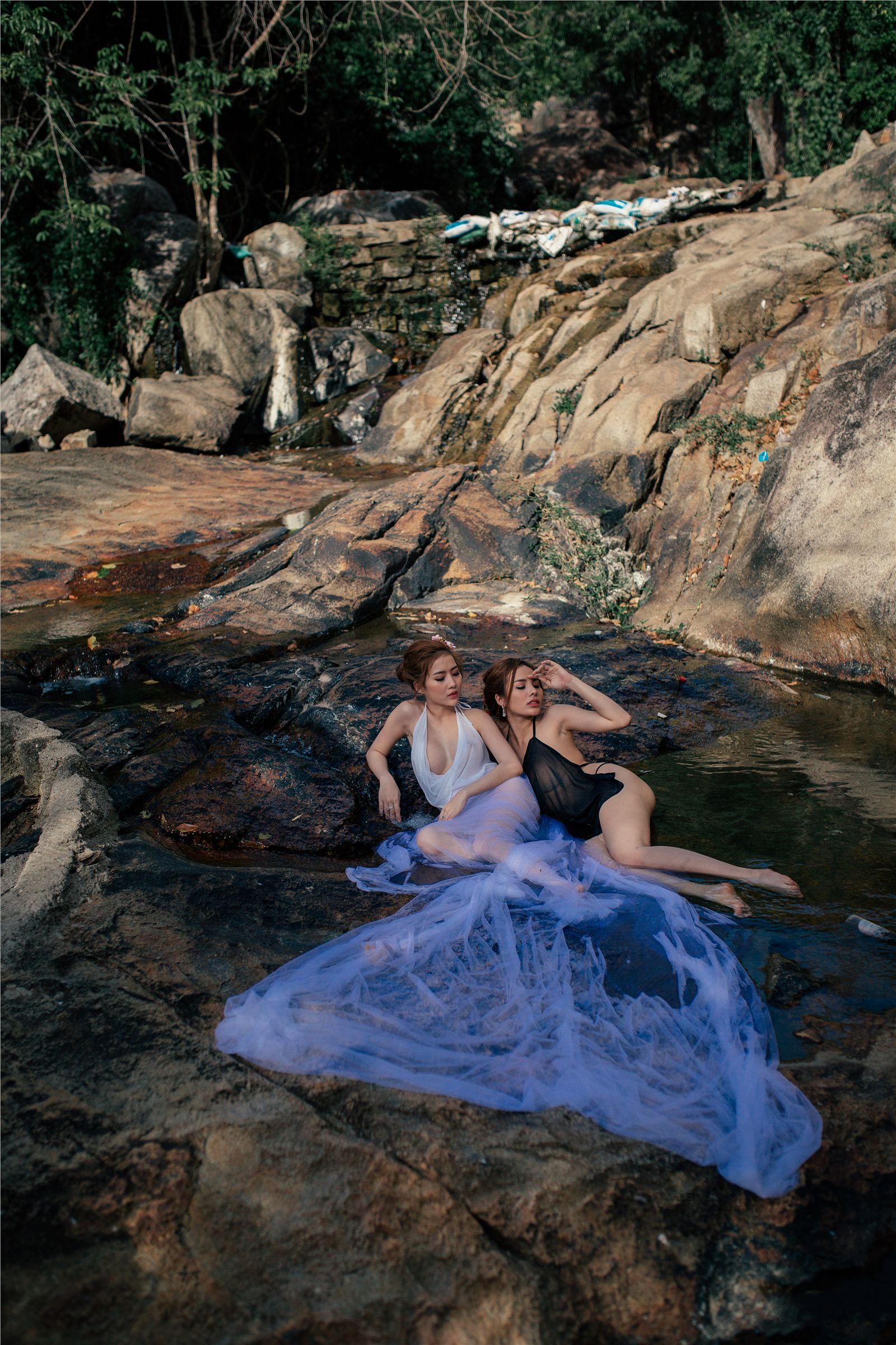 越南名模Thuy Nga Phm 越南陶瓷写真