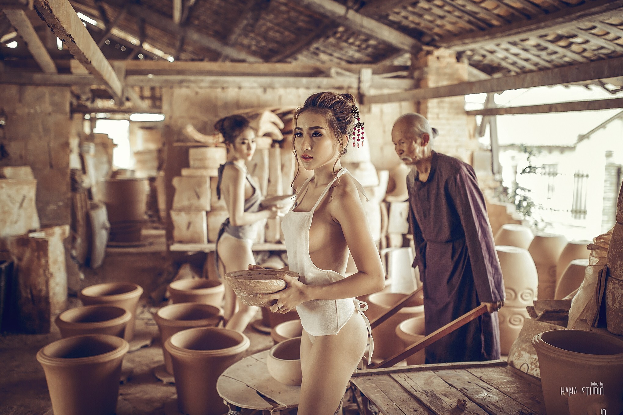 越南名模Thuy Nga Phm 越南陶瓷写真