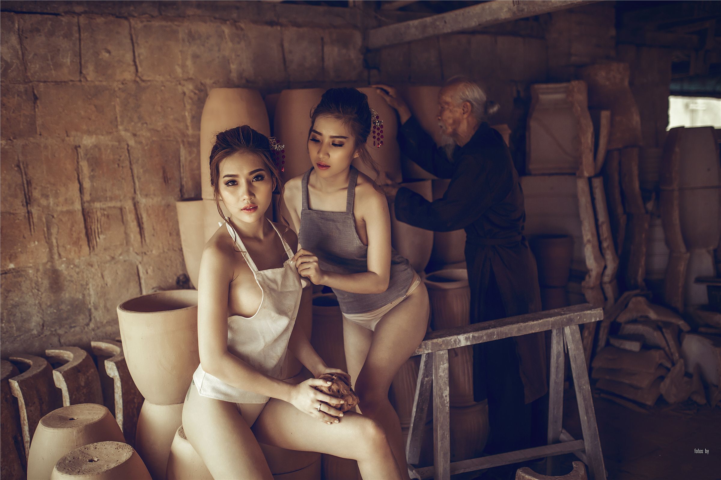 越南名模Thuy Nga Phm 越南陶瓷写真