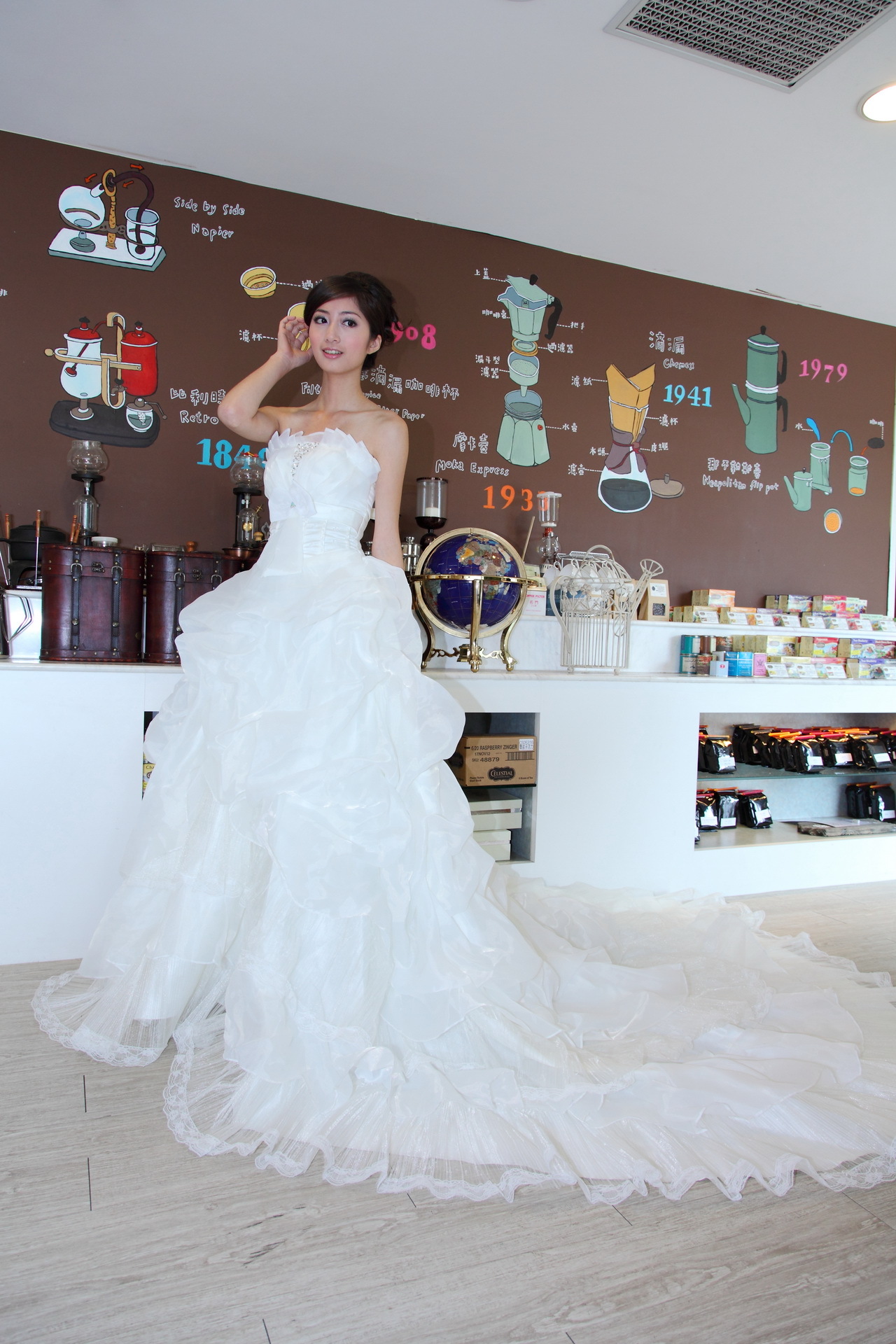 台湾清纯女神Emily 清新外拍写真合集