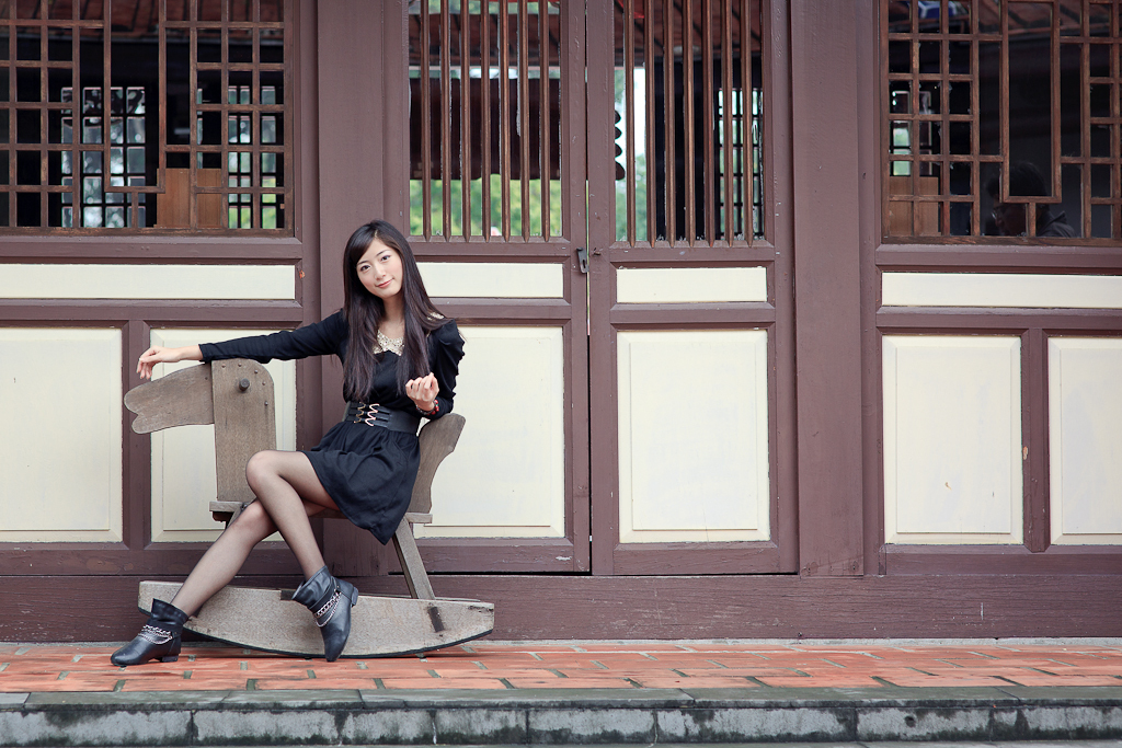 台湾清纯女神Emily 清新外拍写真合集