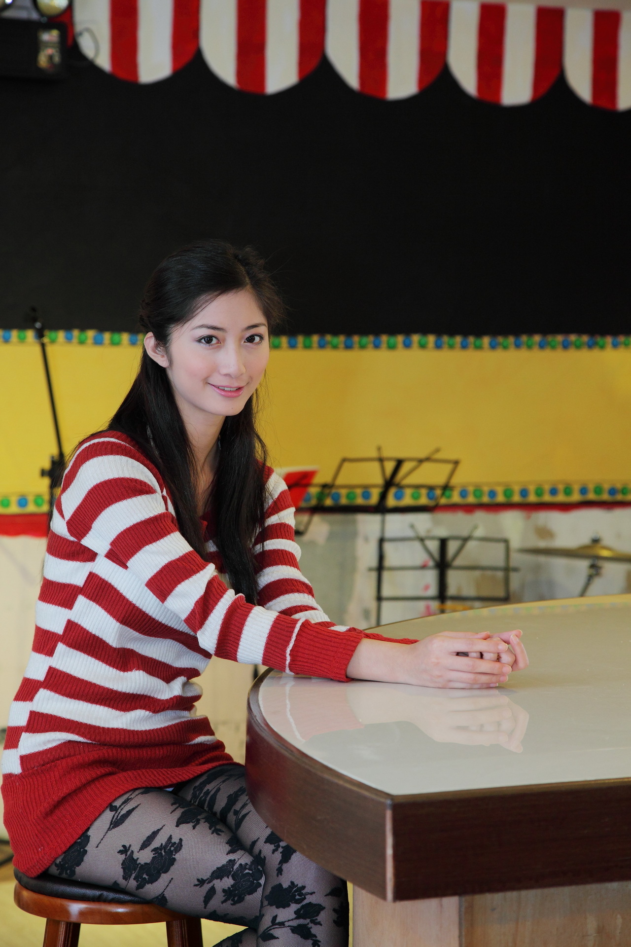 台湾清纯女神Emily 清新外拍写真合集