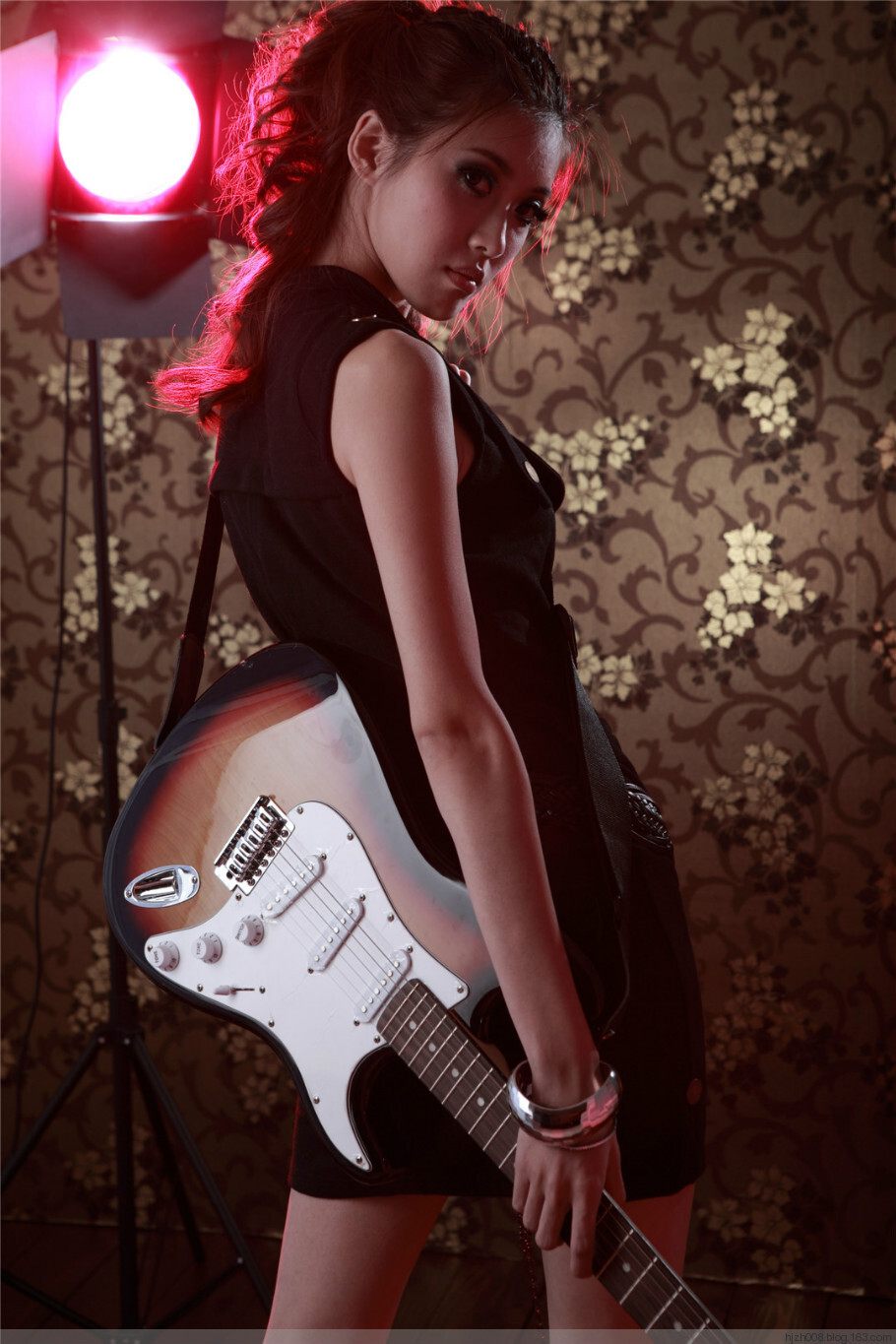 台湾清纯美女 Kila晶晶 低调奢华