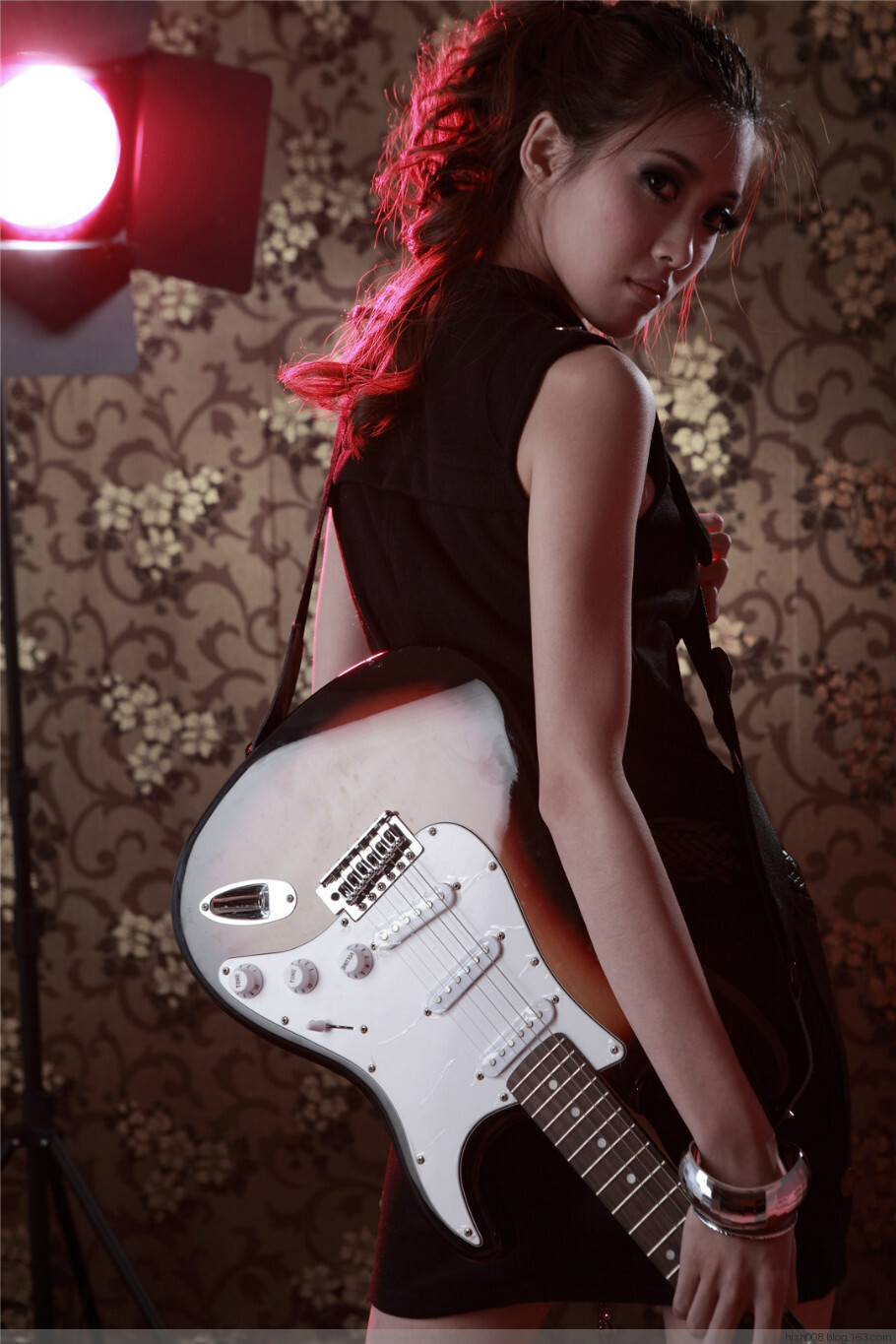 台湾清纯美女 Kila晶晶 低调奢华