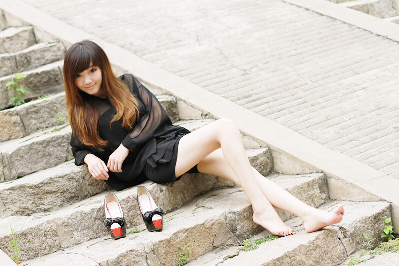 Susie丝袜美腿图片