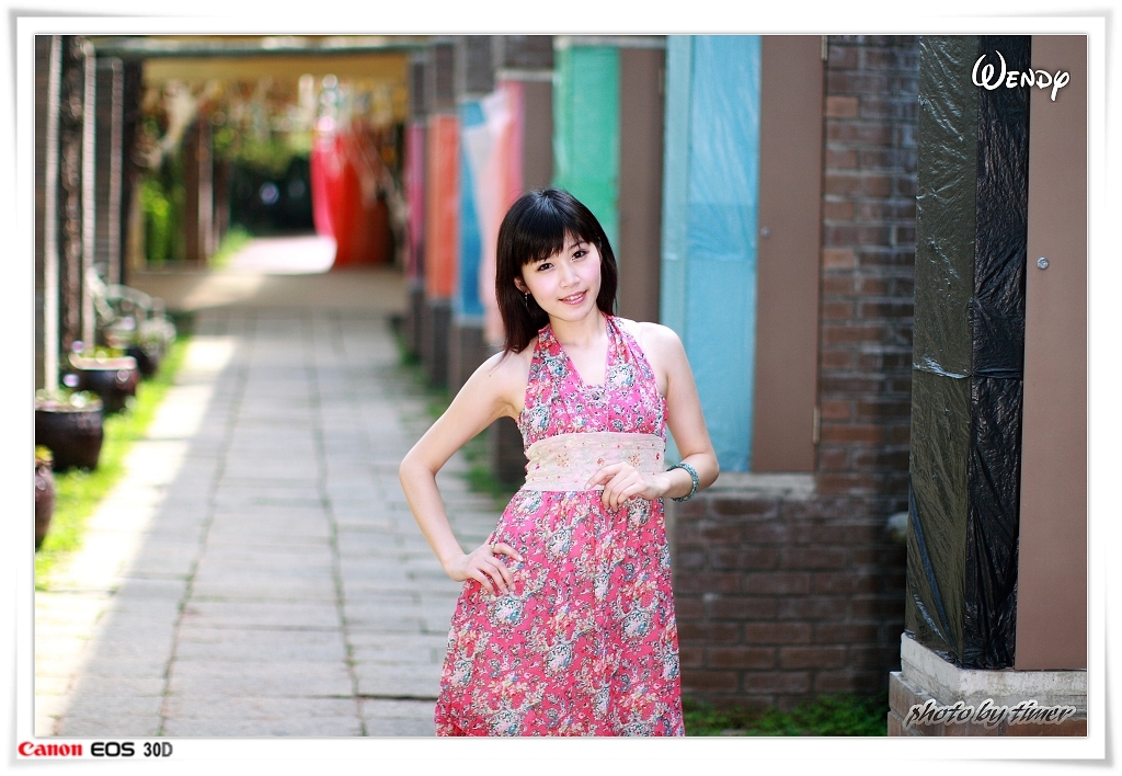 台湾清纯美女-Wendy-清華大學外拍