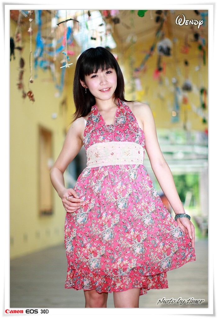 台湾清纯美女-Wendy-清華大學外拍