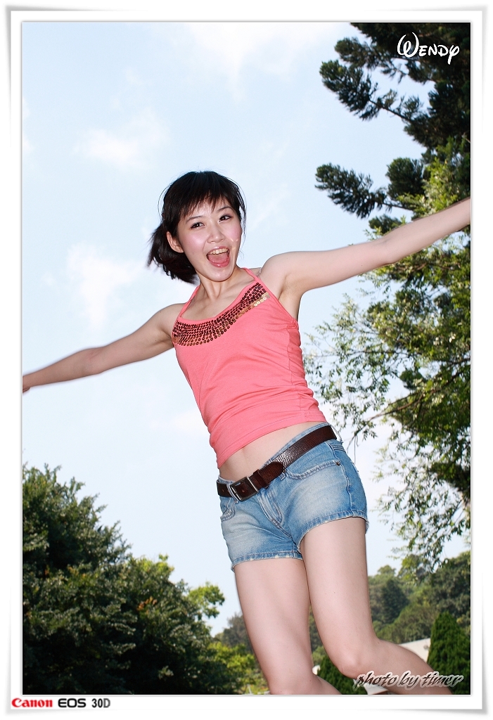 台湾清纯美女-Wendy-清華大學外拍