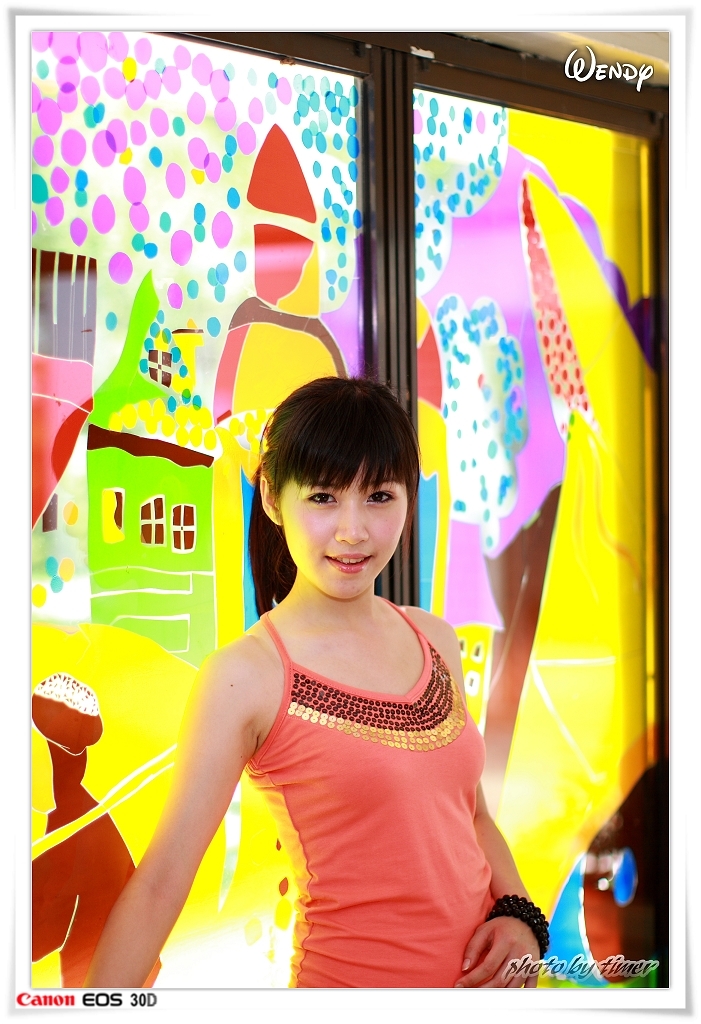 台湾清纯美女-Wendy-清華大學外拍