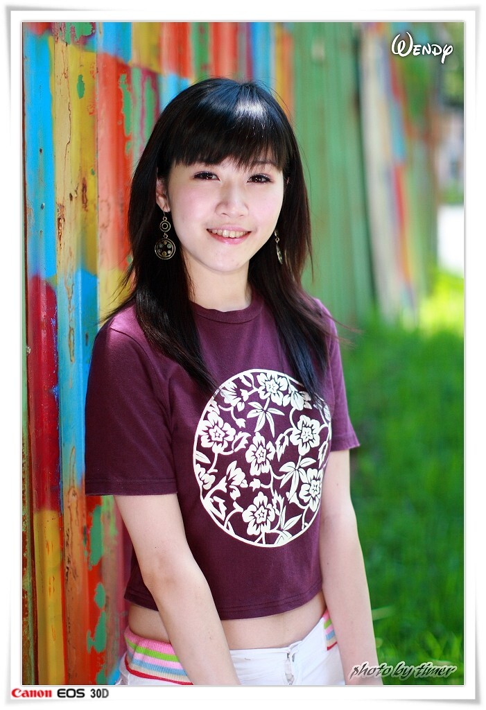 台湾清纯美女-Wendy-清華大學外拍