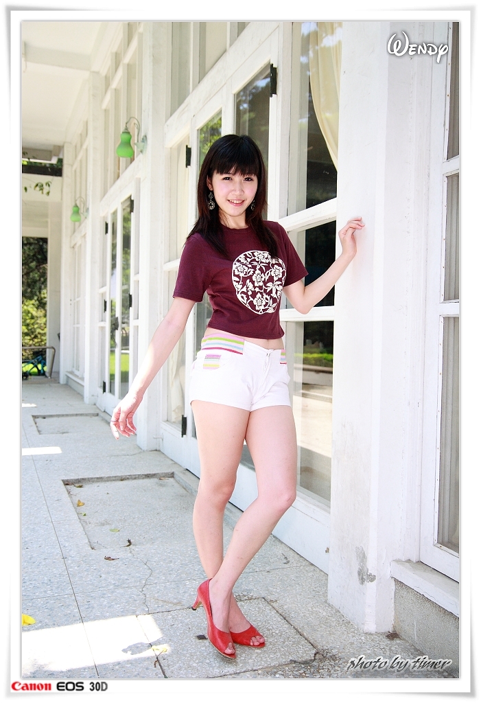台湾清纯美女-Wendy-清華大學外拍